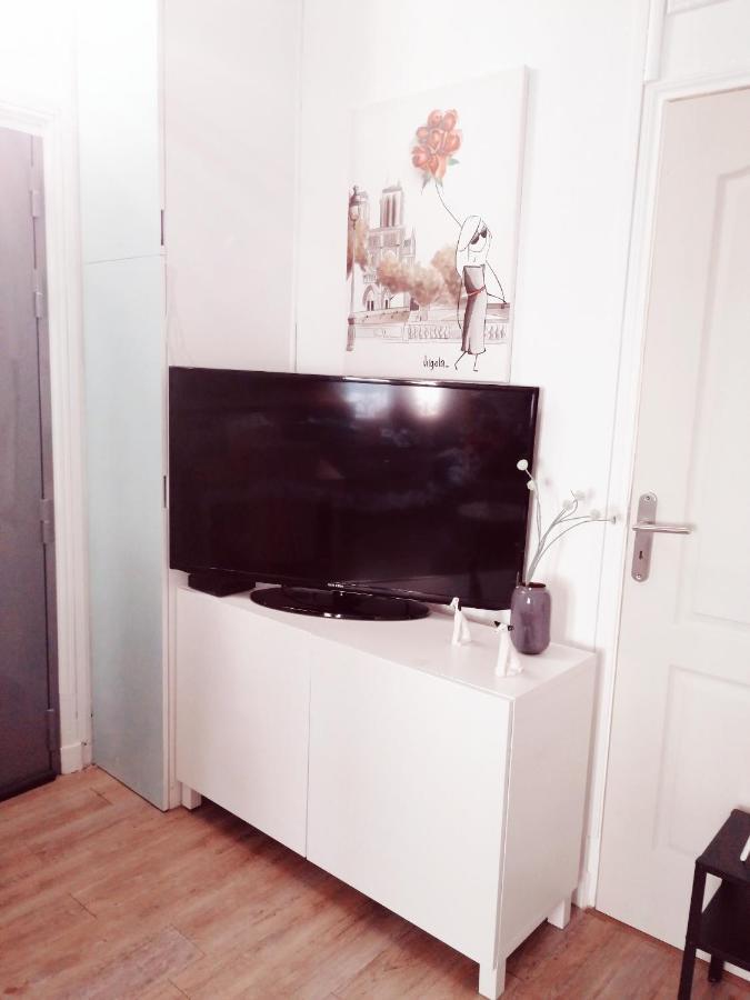 Studio Situe Dans Un Quartier Calme Et Residentiel A Montrouge A Seulement 2 Minutes Du Metro Kültér fotó